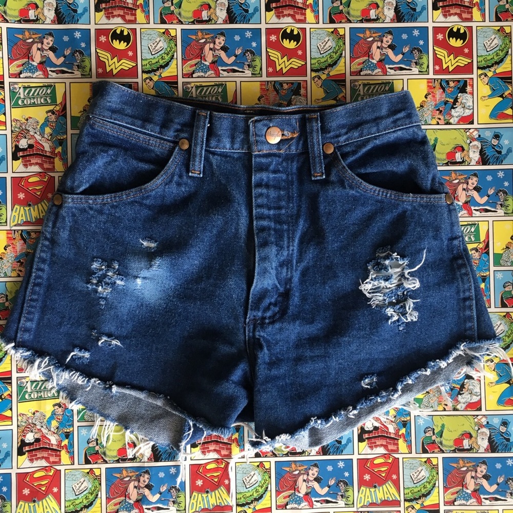 Wrangler High Waisted Shorts